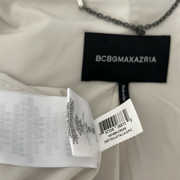 BCBGMAXAZRIA Cream Faux Fur Hooded Coat Size S - Picture 10 of 12